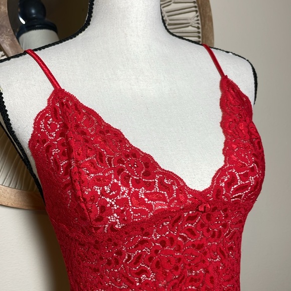 Lace Bralette Bundle size Medium Red/Black/white NWOT - Picture 3 of 4